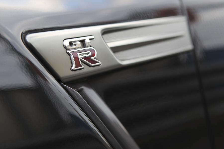  Nissan GT-R 2013 года  (EU) (фото 20 из 69)